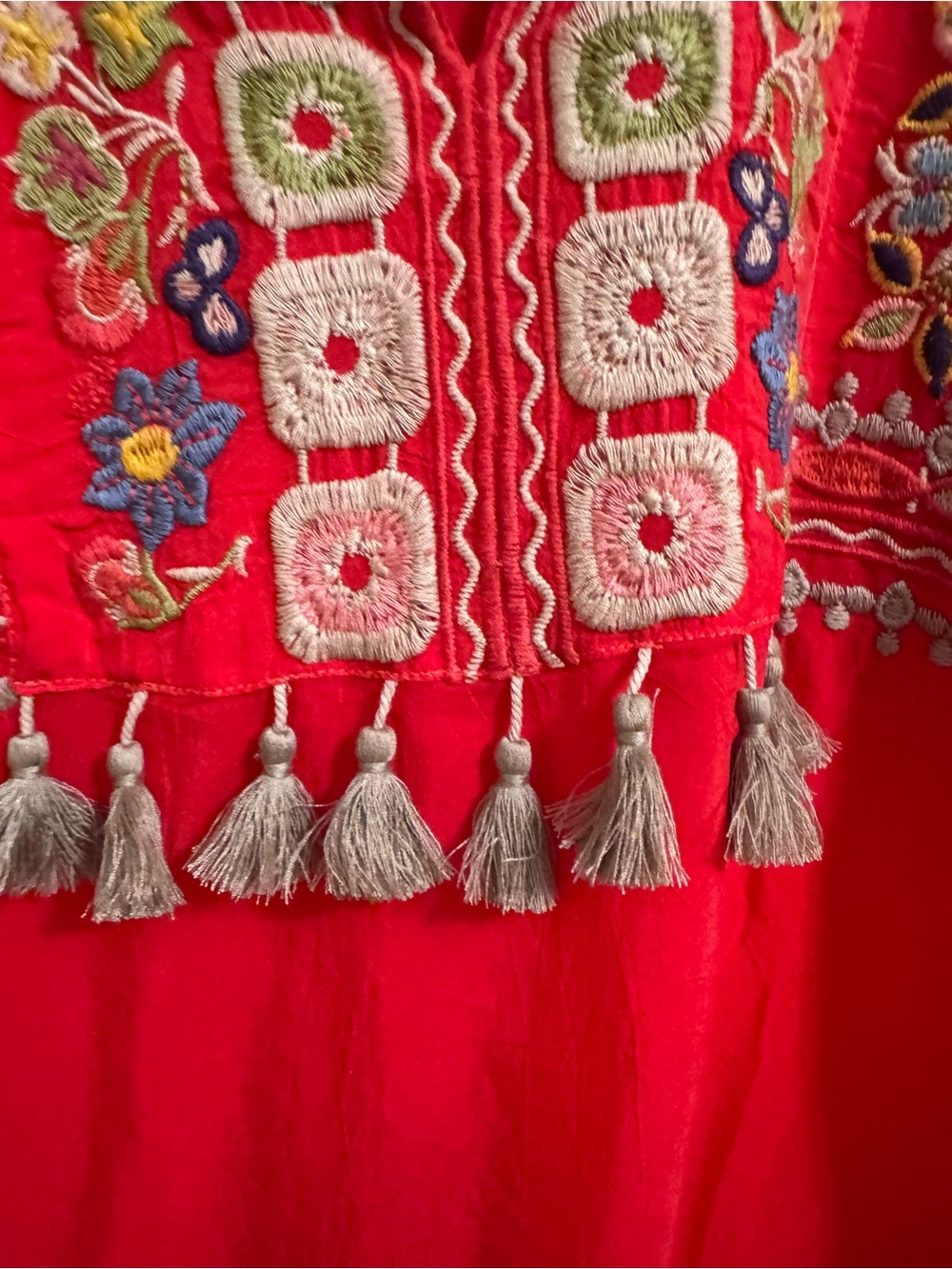 Johnny Was Red Floral Embroidered V-Neck Tunic - Picture 3 of 6